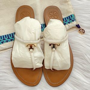 Tory Burch Leather thong in white (mini Miller) size 8